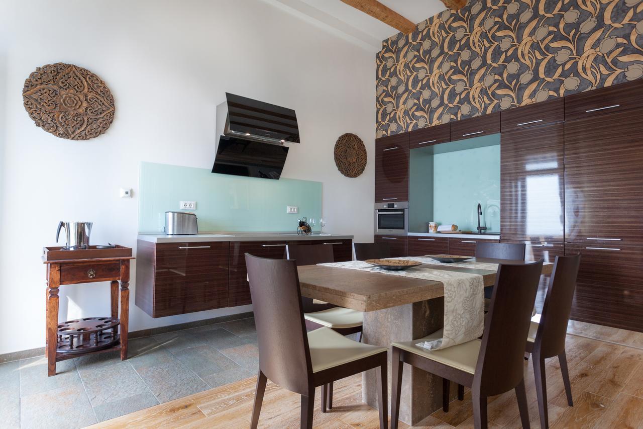 Luxury Beachfront Apartment Banje Dubrovnik Exterior foto